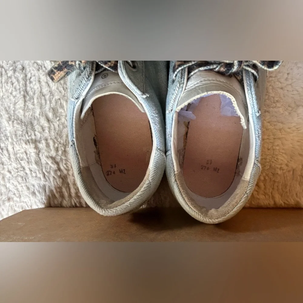 Golden Goose Superstar Denim/silver/peach with leopard laces. Size 39 - Picture 7 of 11